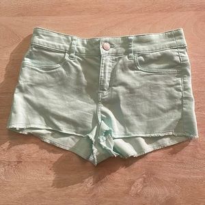 Divided size 6 summer shorts